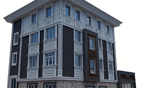 Özgür Işıklar Antalya 2*